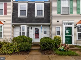 8529 Southlawn Ct, Alexandria, VA 22309