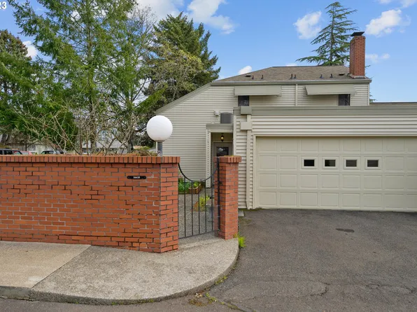 16650 SW Monaco Ln, King City, OR 97224