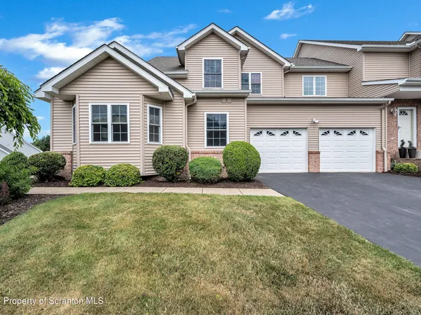 45 Sharon Dr #6A, Moosic, PA 18507