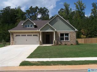 57 Greystone Garden Dr, Oneonta, AL 35121