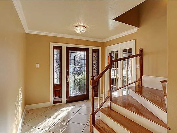 2nd image of 3733 Rockford Hgts Dr