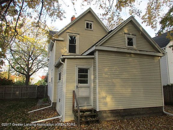 2nd image of 324 N Park St