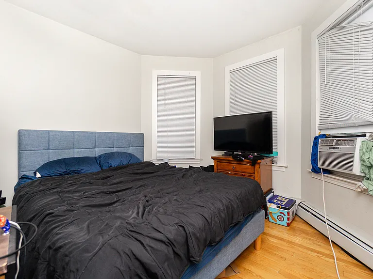 214-R Harvard St #2 — Photo 17