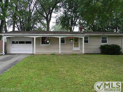 1st image of 136 Winston Dr