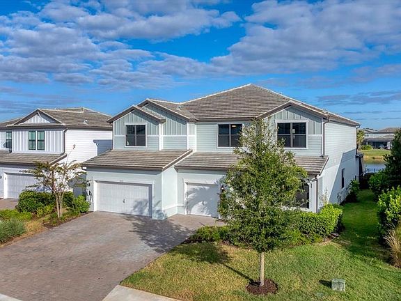 3rd image of 16415 Slate Pl