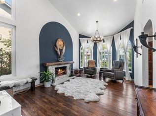11707 Garrick Ave, Sylmar, CA 91342