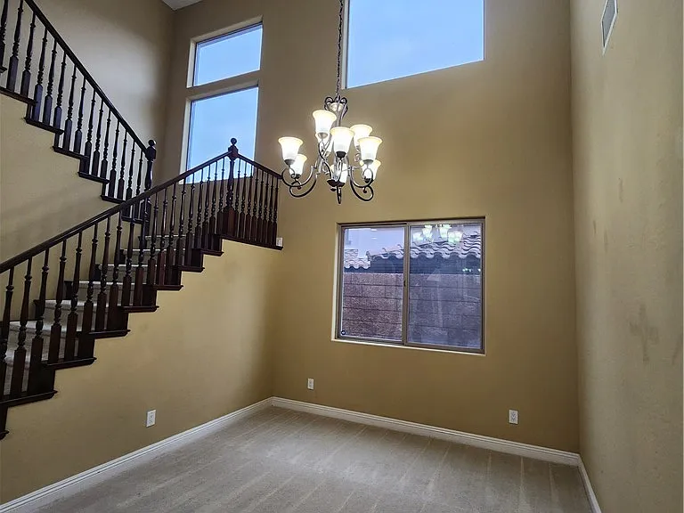 2713 Cyrano St — Photo 5