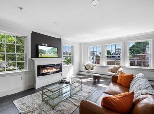 10 Osborne St #4, Salem, MA 01970