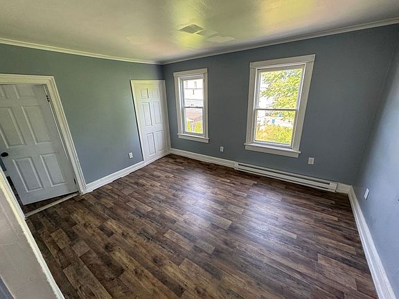 2nd image of 44 Congress St