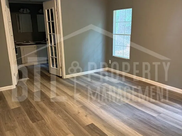 222 Meadow Hills Ln — Photo 16