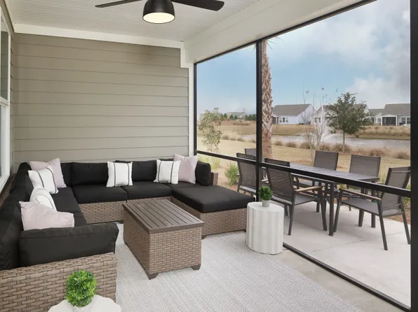 645 Coral Bells Ln, Summerville, SC 29486