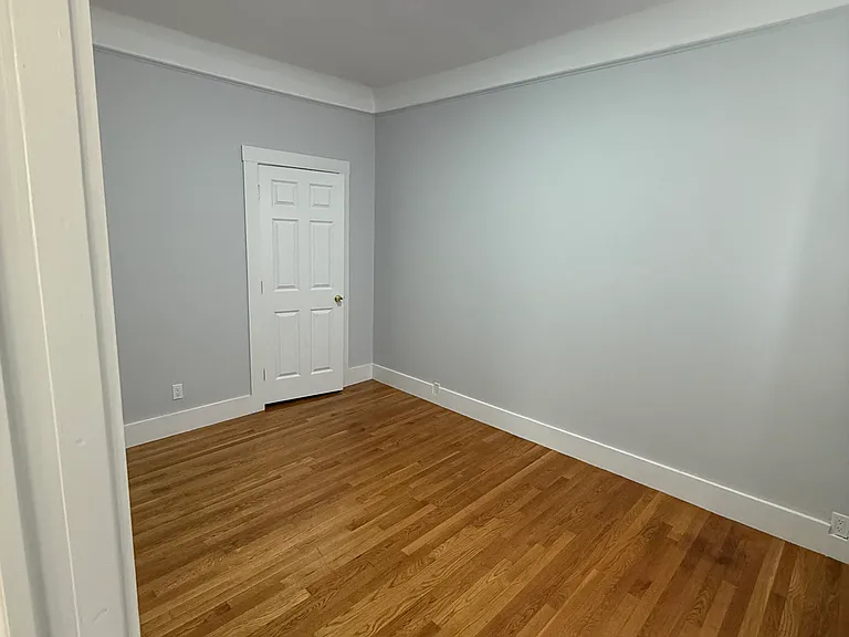 587 Beacon St #5A — Photo 5