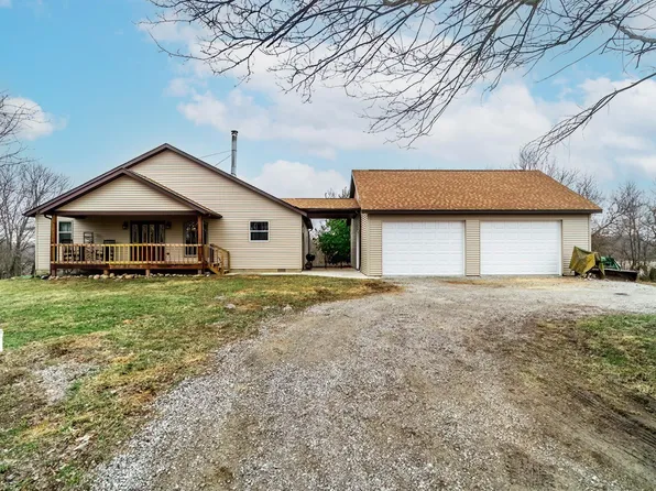 494 N Wolf Lake Rd, Albion, IN 46701