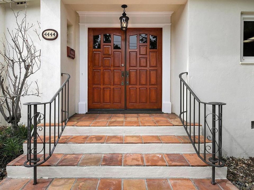 1st image of 4444 Valle Vis