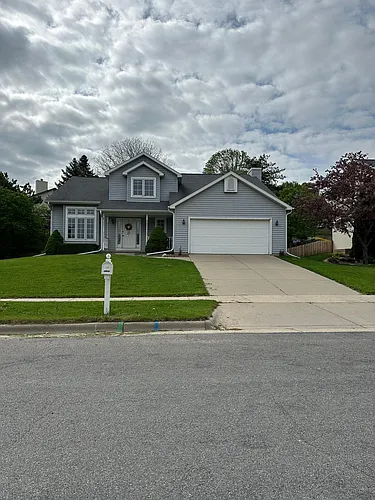 2922 Maple Run Dr Photo 1