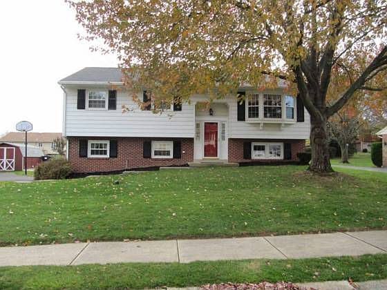 1st image of 462 Philmont Dr