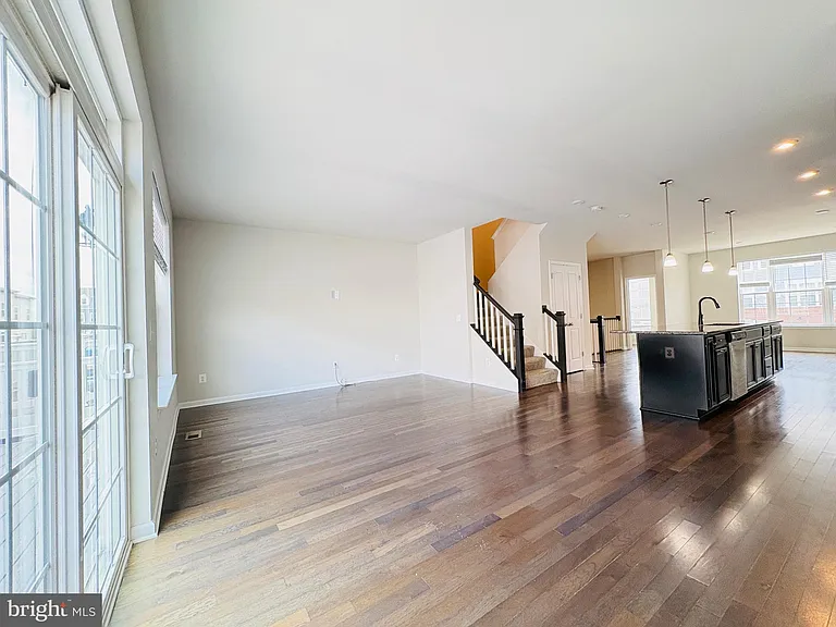 11032 Blackburn Cove Ln — Photo 6