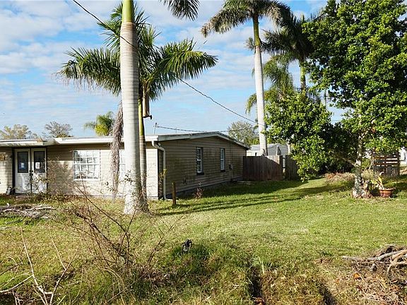 2nd image of 3513 Areca St