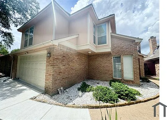 13846 Sheri Hollow Ln