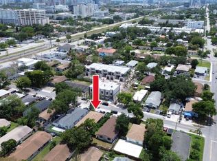 102 SW 9th St #A-B, Hallandale, FL 33009