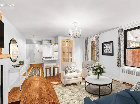 136 W 13th St APT C, Manhattan, NY 10011