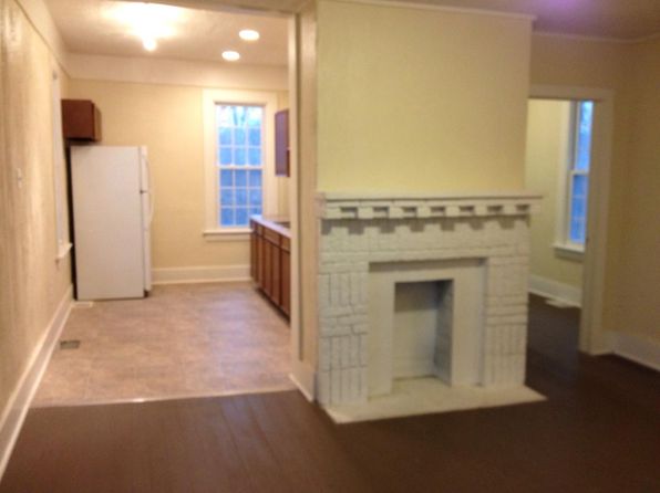 626 Locust Ave