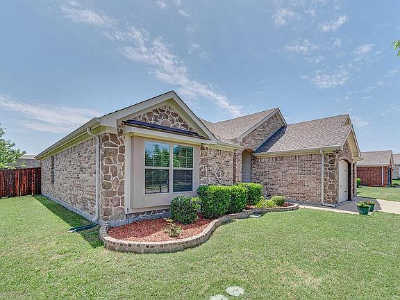 2nd image of 326 Choctaw Trl