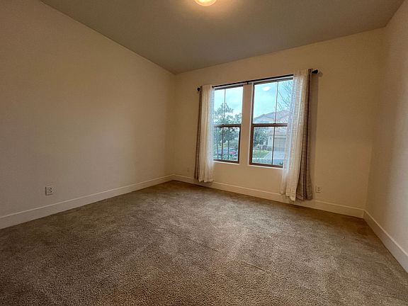 5th image of 3024 Whistling Way