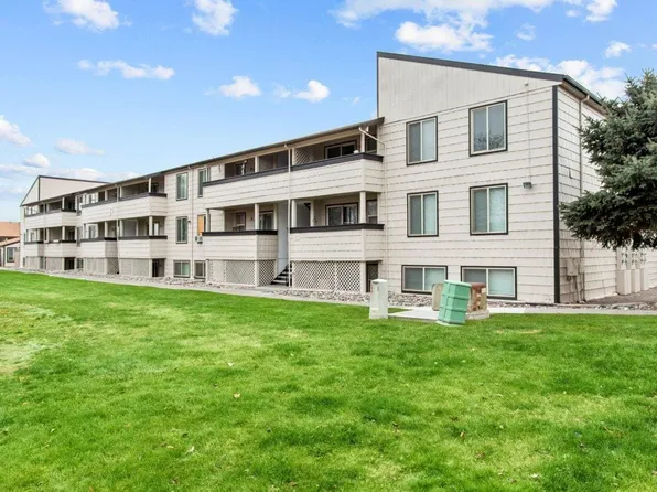 Brix Apartments