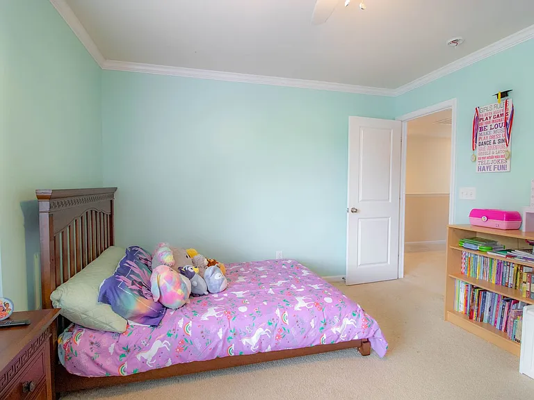 134 Hamilton Grove Dr — Photo 27