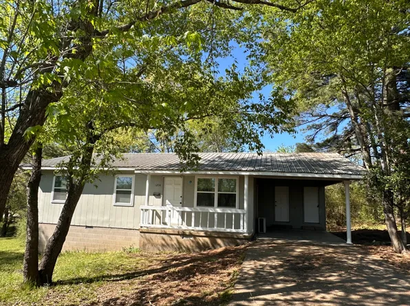 1204 Walnut St, Pocahontas, AR 72455
