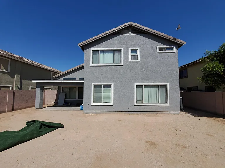 25741 W Hess Ave — Photo 10