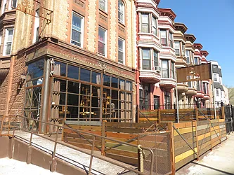 Rented by Rennit Inc.