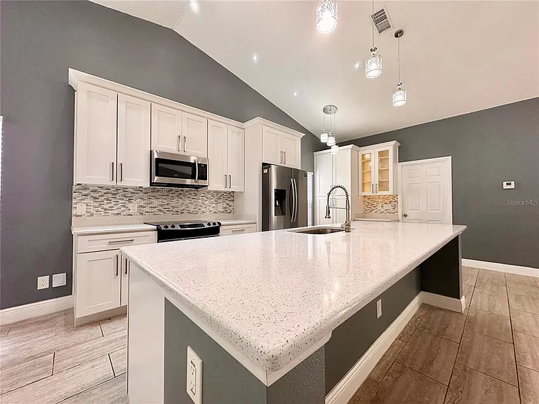 1516 Crosswind Cir — Photo 4