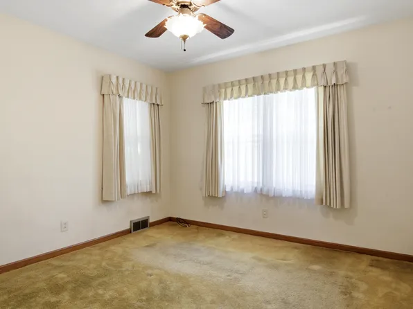 117 White Pine Ln NE, Floyd, VA 24091