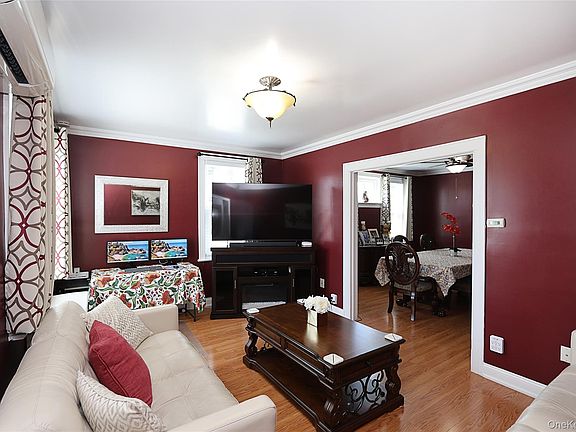 4th image of 95-20 239th Street