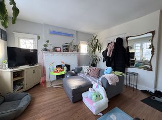 92 Neville Park Blvd, Toronto, ON M4E3P8