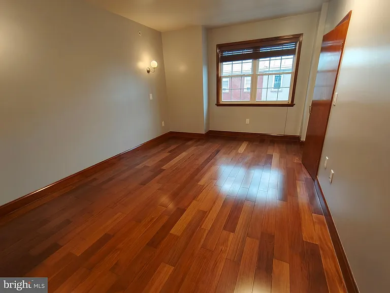 1106 Wallace St #B — Photo 17