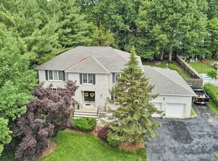 49 Hubbardton Rd, Wayne, NJ 07470