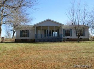 261 Turkey Creek Dr, Leicester, NC 28748