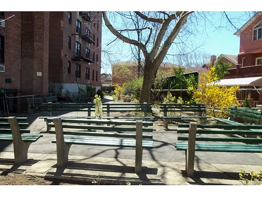 Sold by Bright Horizons Realty | media 26