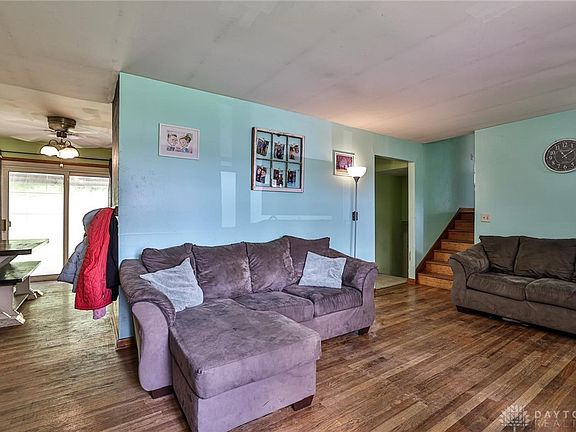 5th image of 9497 Arnett Dr