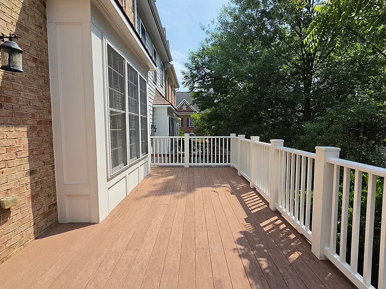 3547 Goddard Way — Photo 16