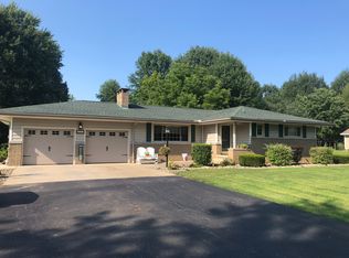 1832 Phelps Rd, Bristolville, OH 44402