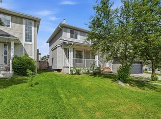 5 E Coville Bay NE, Calgary, AB T3K 5V8