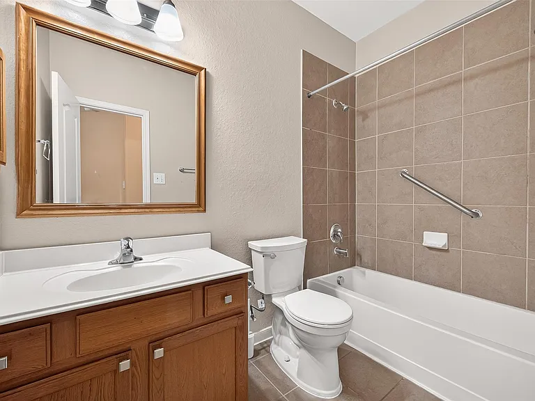 430 Dockside Terrace Ln — Photo 26