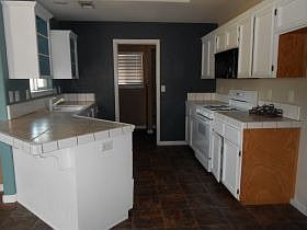 5th image of 3396 Avington Way