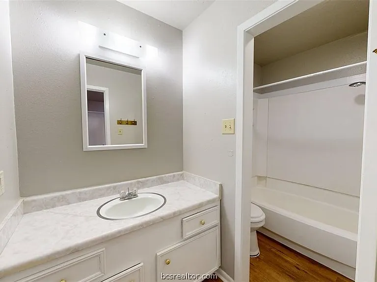 1327 Airline Dr — Photo 18