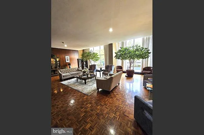 1401 Pennsylvania Ave #612 — Photo 14