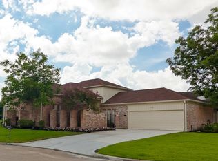 18 Bendwood Dr, Sugar Land, TX 77478